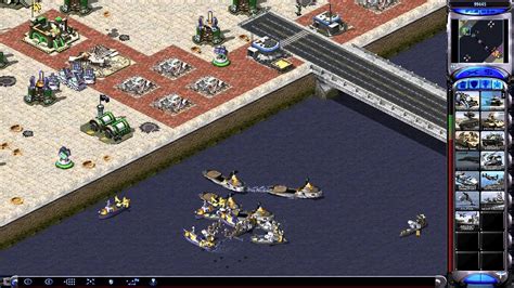 Red Alert 2 Online .